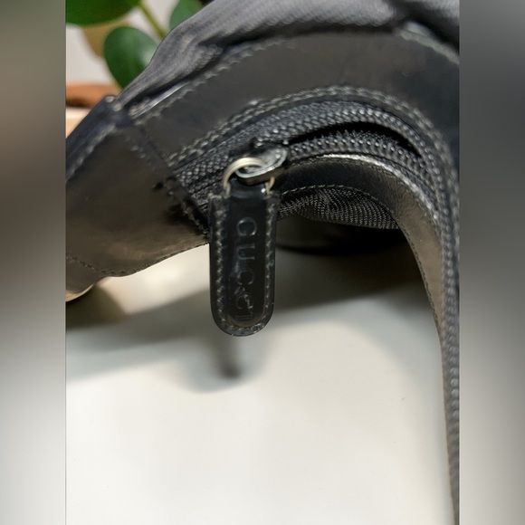 GUCCI Bamboo Shoulder Bag with COA - Picture 8 of 12